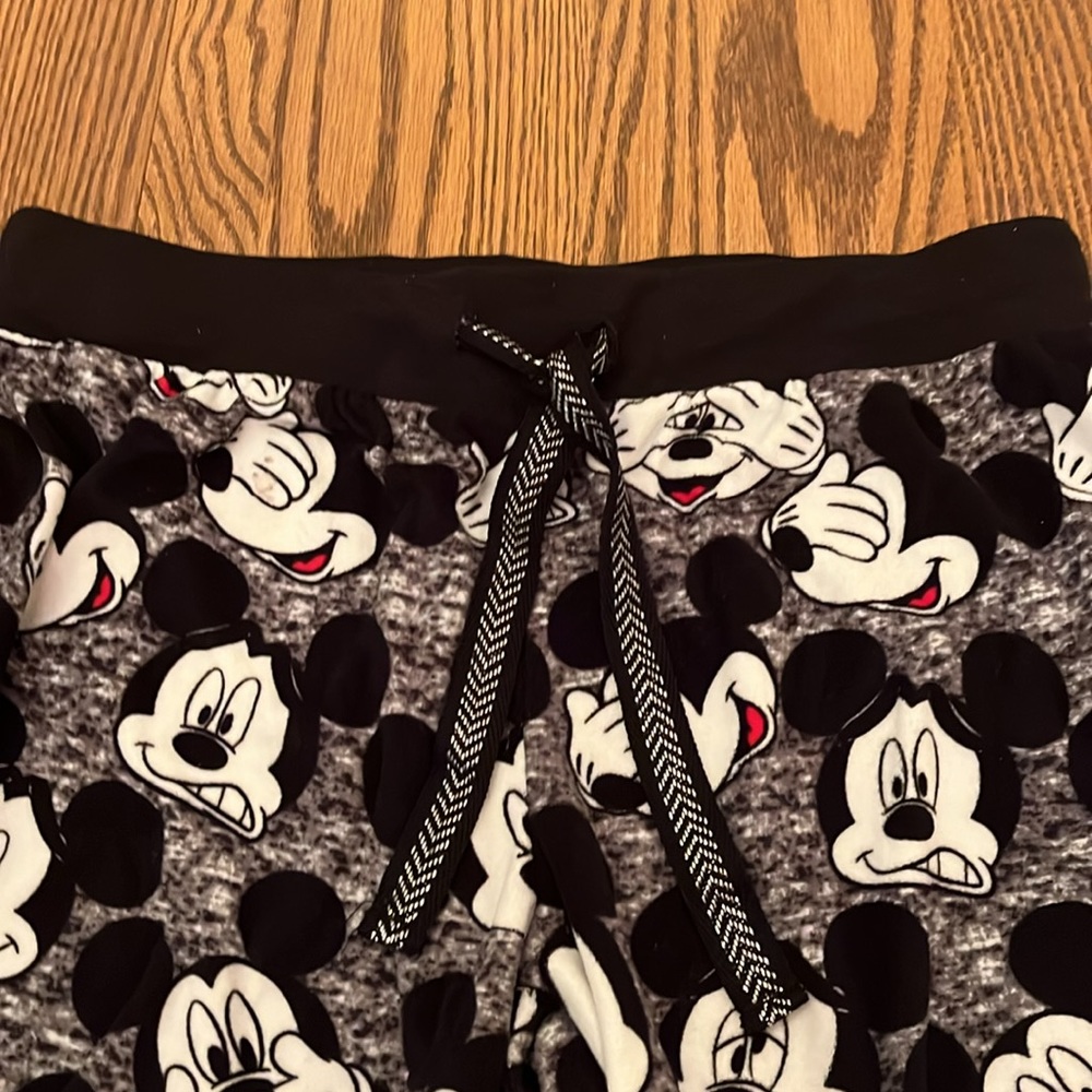 Disney sleep pants - Picture 3 of 4